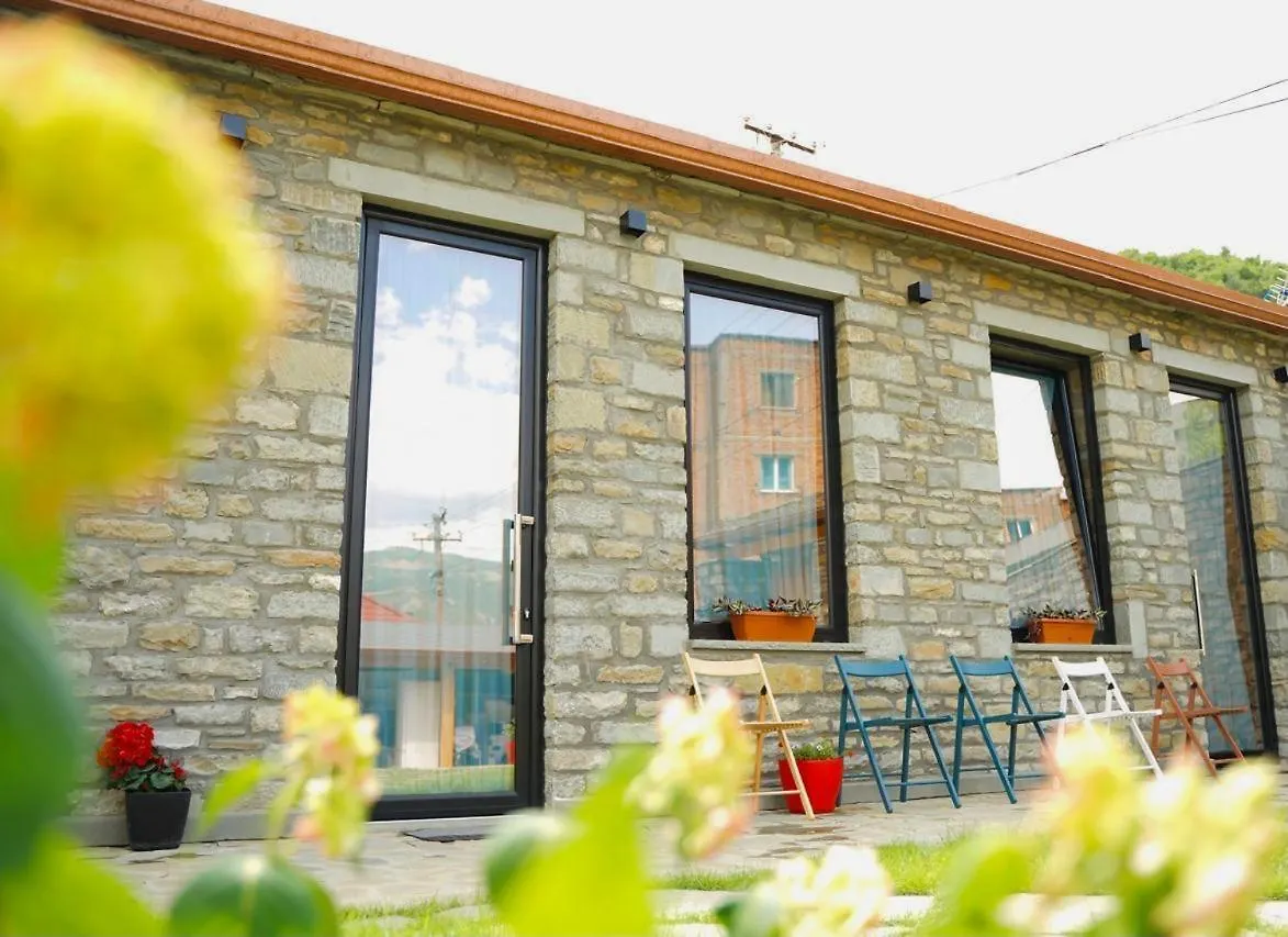 Gogo Moustache Guest House Përmet
